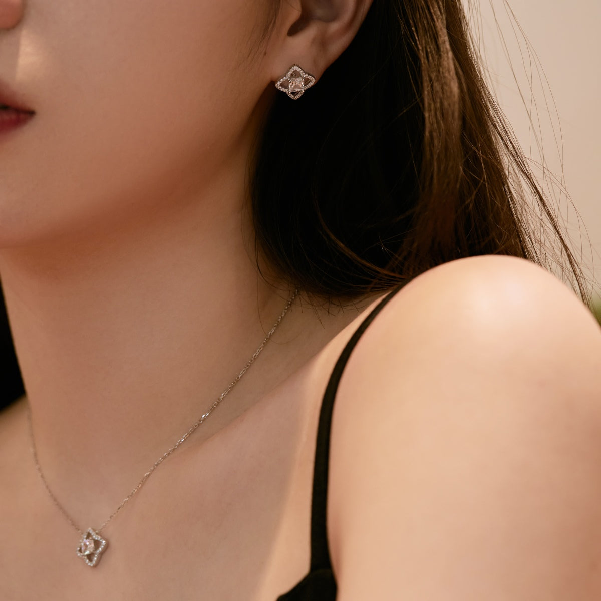 [AuraEcho]Elegant Star Shape Princess Cut Daily Earrings