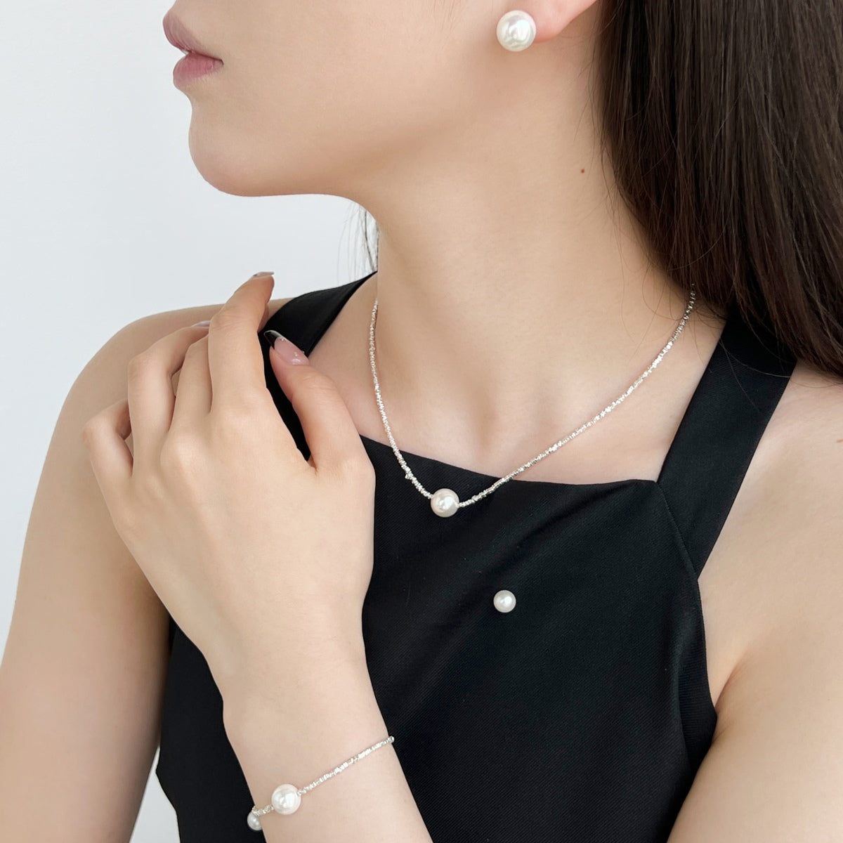 [AuraEcho]Delicate Pearl Earrings