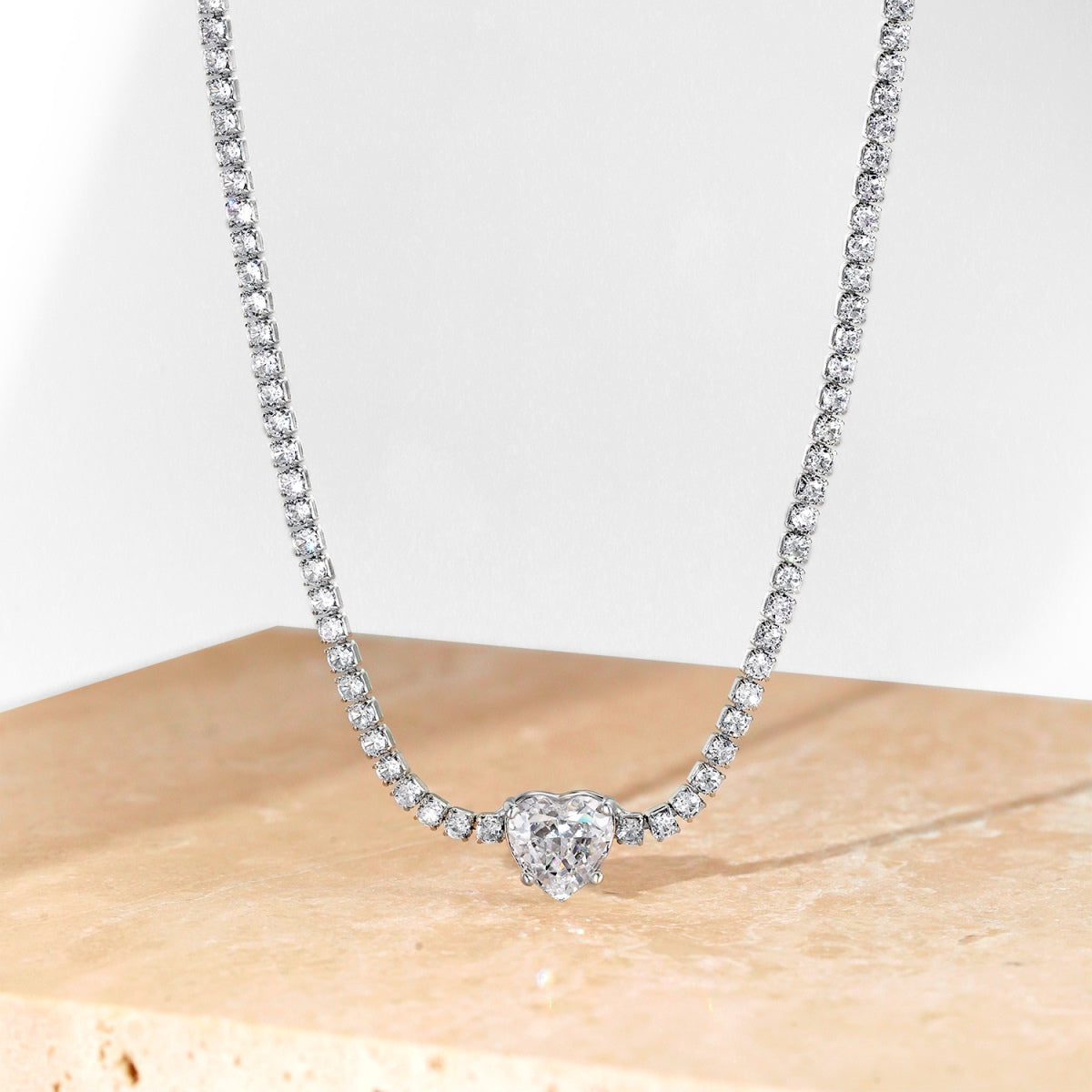 [AuraEcho]2.0 Carat Sparkling Tennis Heart Cut Necklace