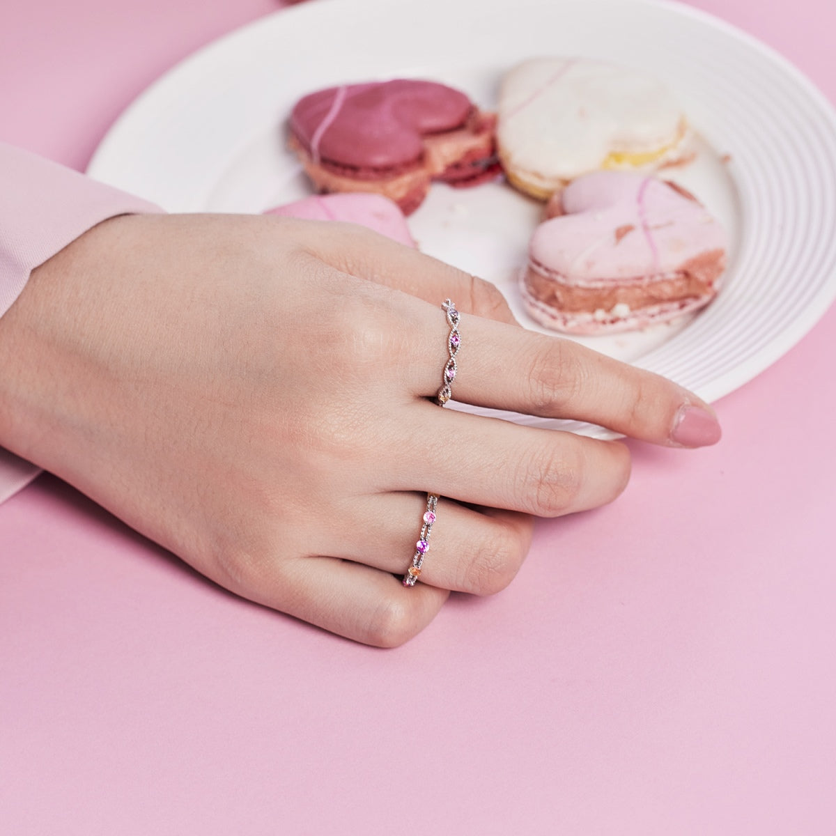 [AuraEcho]Sparkling Colorful Round Cut Tennis Ring