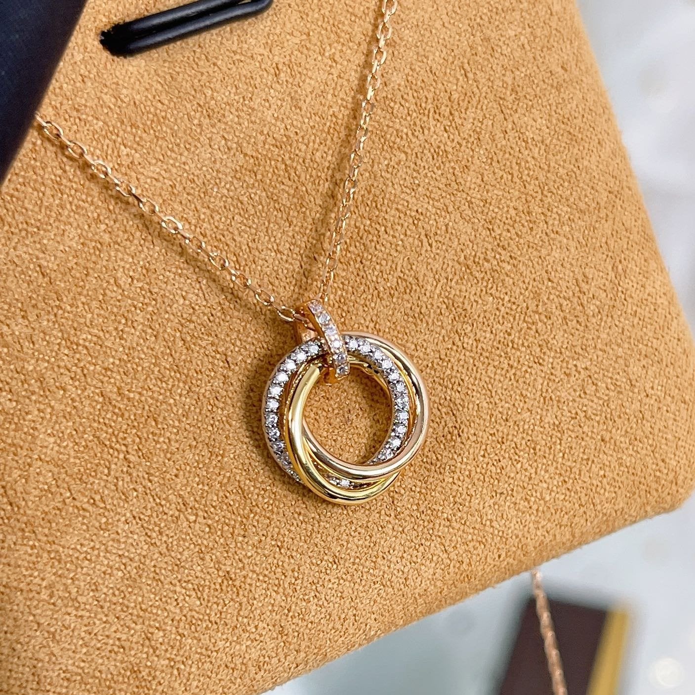 [AuraEcho]TRINITY NECKLACE SILVER GOLD PINK GOLD DIAMONDS