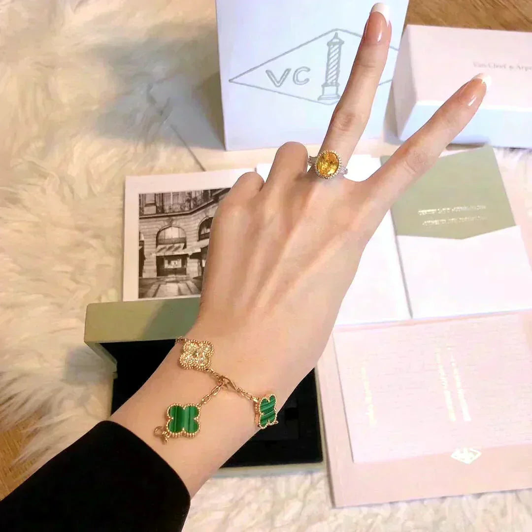 [AuraEcho]CLOVER  5 MOTIF MALACHITE DIAMOND BRACELET