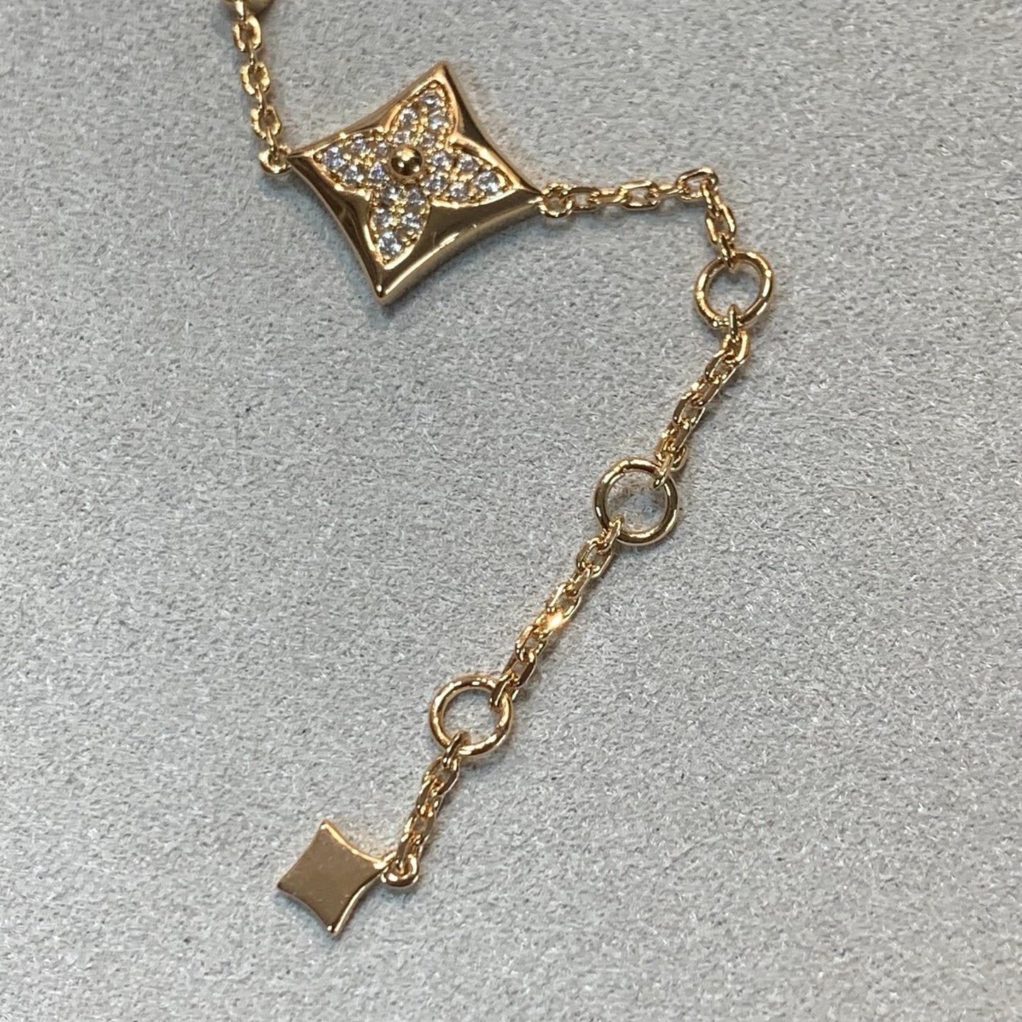 [AuraEcho]STAR AND SUN 4 MOTIFS GOLD DIAMONDS BRACELET