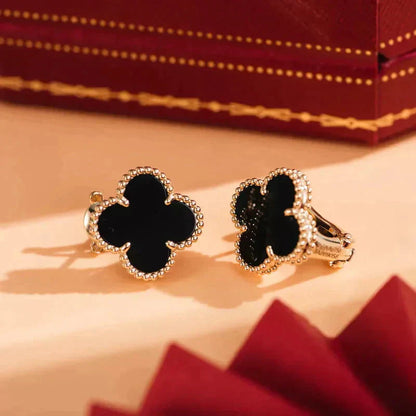 [AuraEcho]CLOVER MEDIUM 1 MOTIFS  ONYX STUD EARRINGS