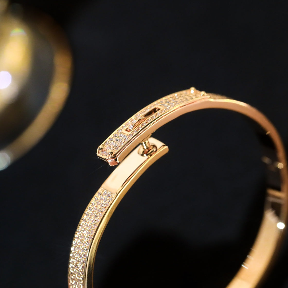 [AuraEcho]KELLY BRACELET DIAMOND PAVED