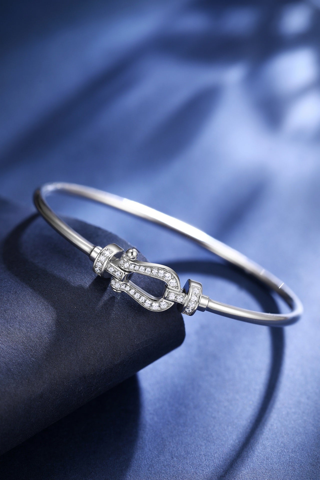 [AuraEcho]FORCE 10 MOYEN DIAMOND BRACELET