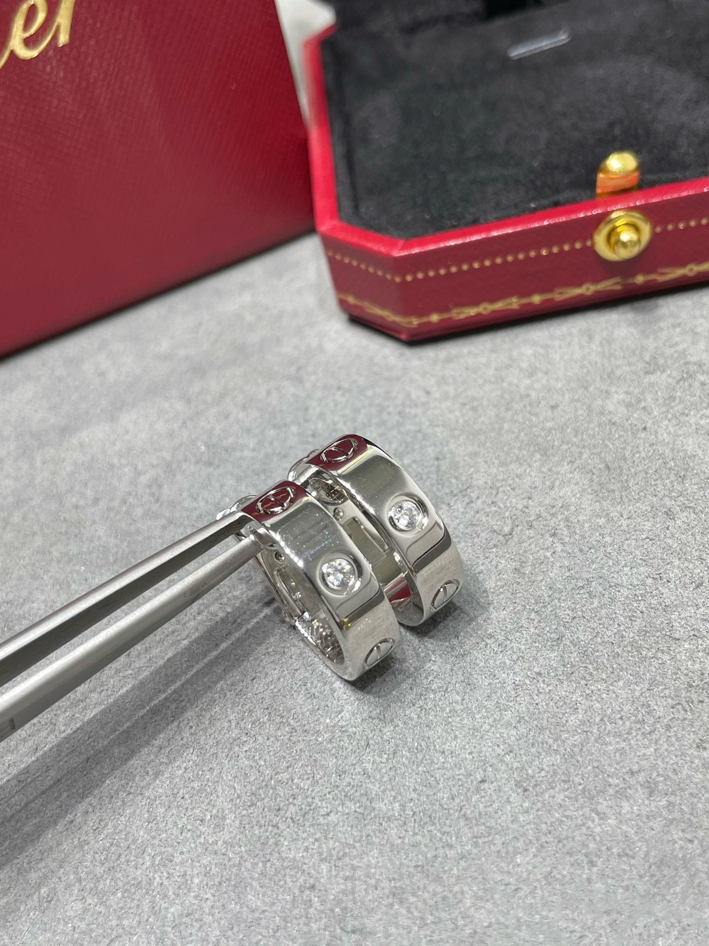 [AuraEcho]LOVE 5.5MM 1 DIAMOND EARRINGS