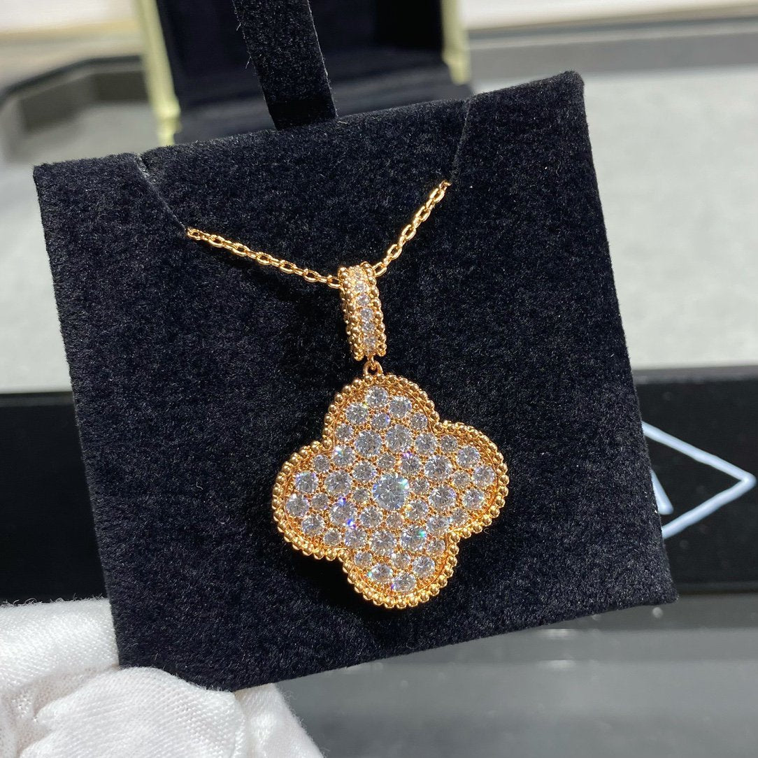 [AuraEcho]CLOVER 25MM LARGE PEDANT DIAMOND PAVED LONG NECKLACE