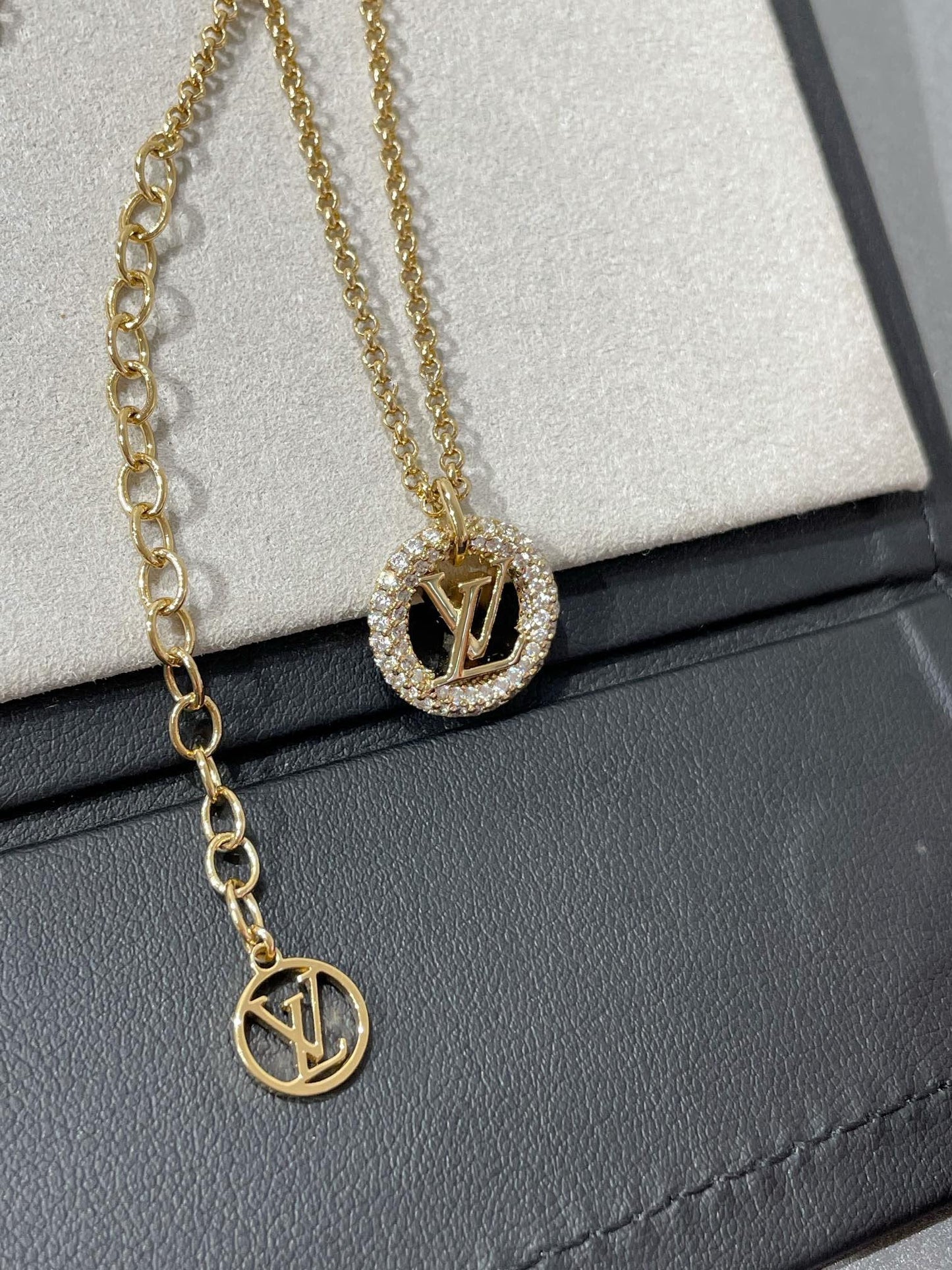 [AuraEcho]BY NIGHT DIAMOND PAVED NECKLACE