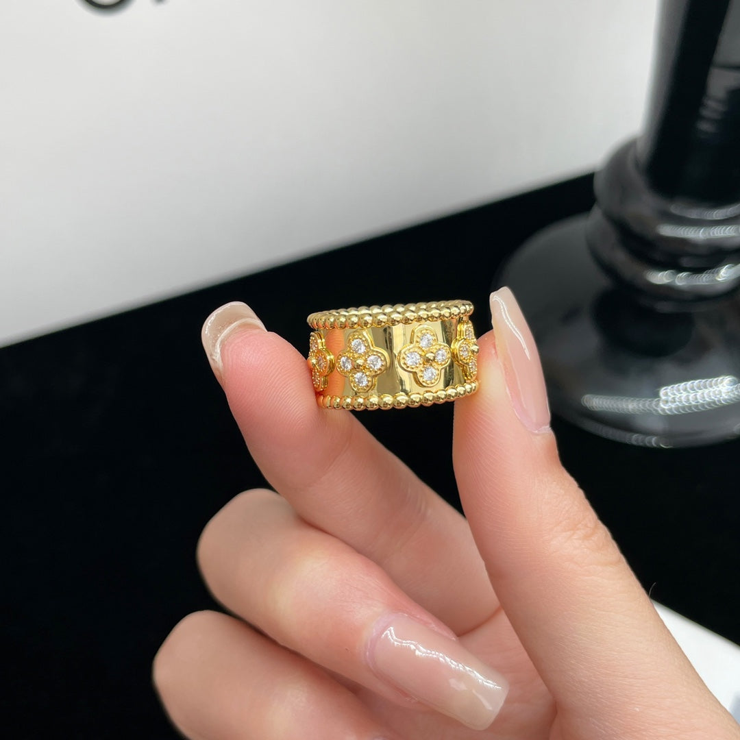 [AuraEcho]PERLEE DIAMOND LARGE RING