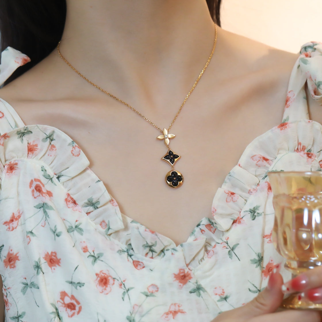 [AuraEcho]STAR AND SUN ONYX PINK GOLD NECKLACE
