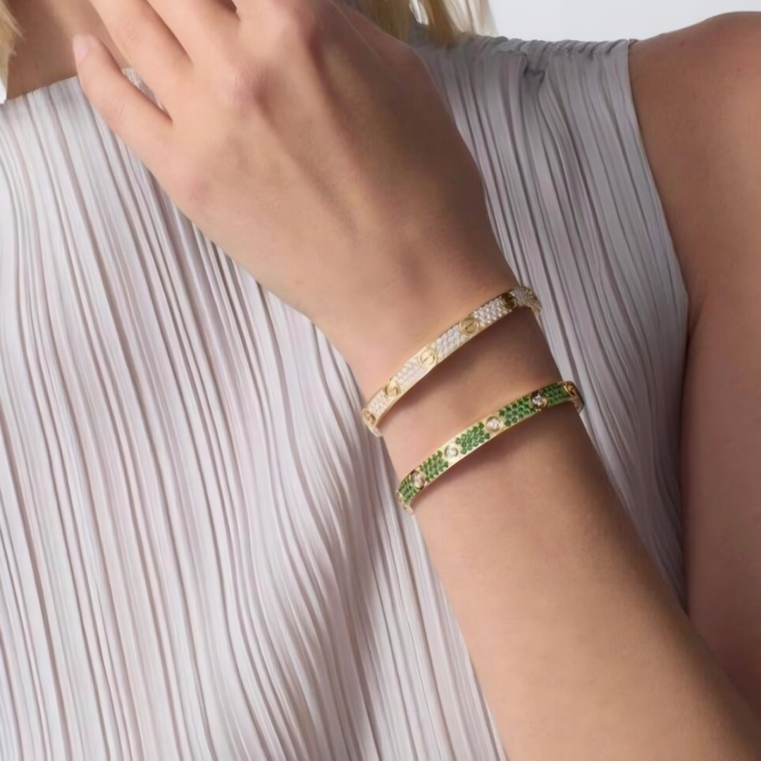 [AuraEcho]2026 PAVE GEMSTONE LOVE BRACELET 6.1MM 10 DIAMONDS