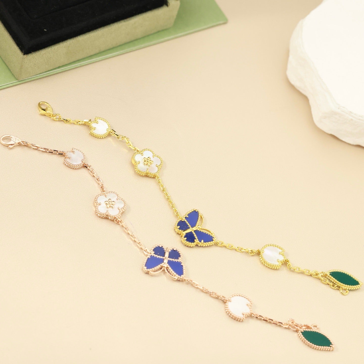 [AuraEcho]LUCKY SPRING BUTTERFLY 5 MOTIF BRACELET
