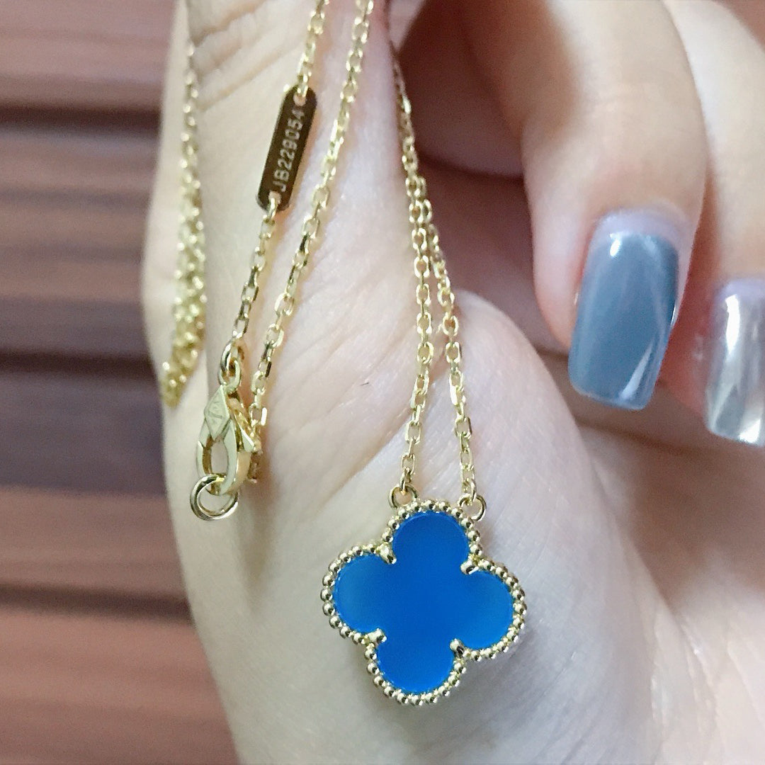 [AuraEcho]CLOVER 15MM BLUE AGATE NECKLACE