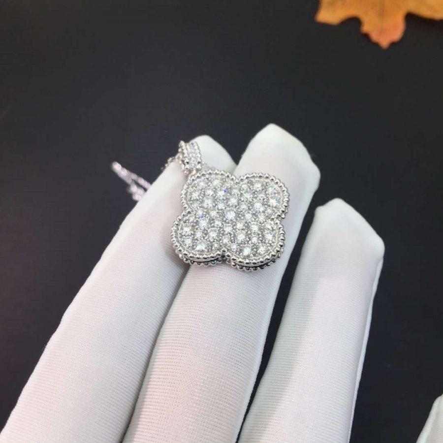 [AuraEcho]CLOVER 25MM SILVER FULL DIAMOND BIG CLOVER NECKLACE