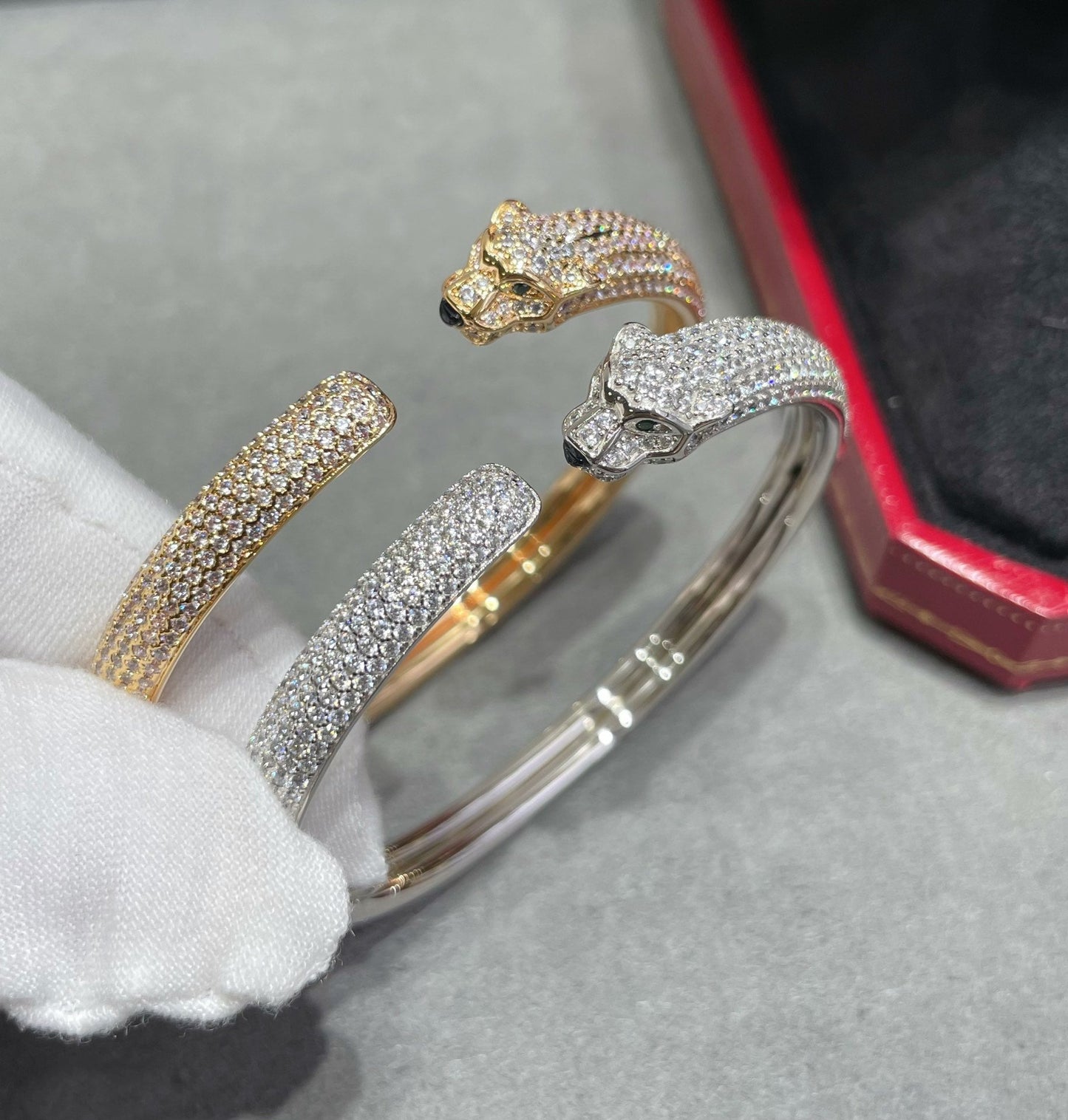 [AuraEcho]PANTHERE FULL DIAMOND OPEN BRACELET