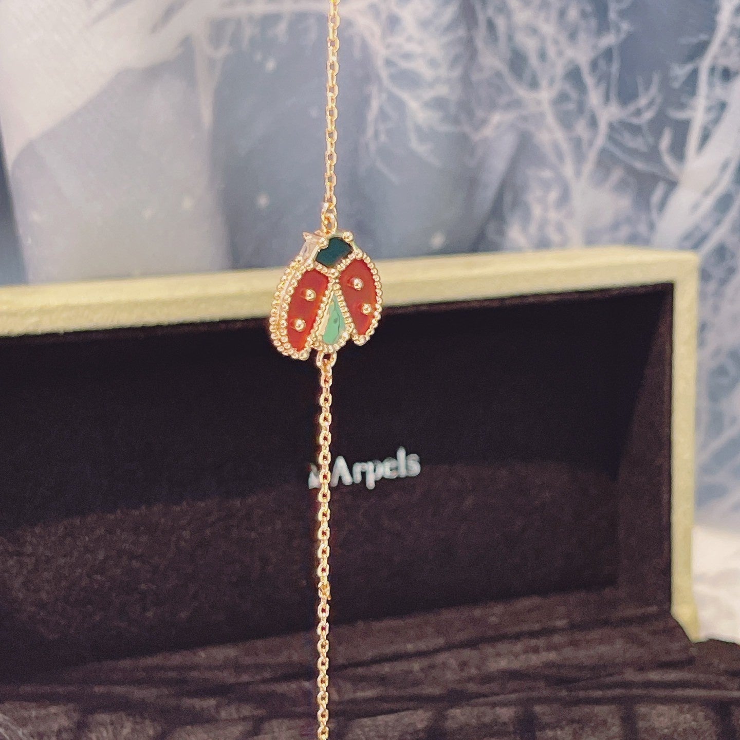 [AuraEcho]LUCKY SPRING 1 MOTIF PINK GOLD BRACELET
